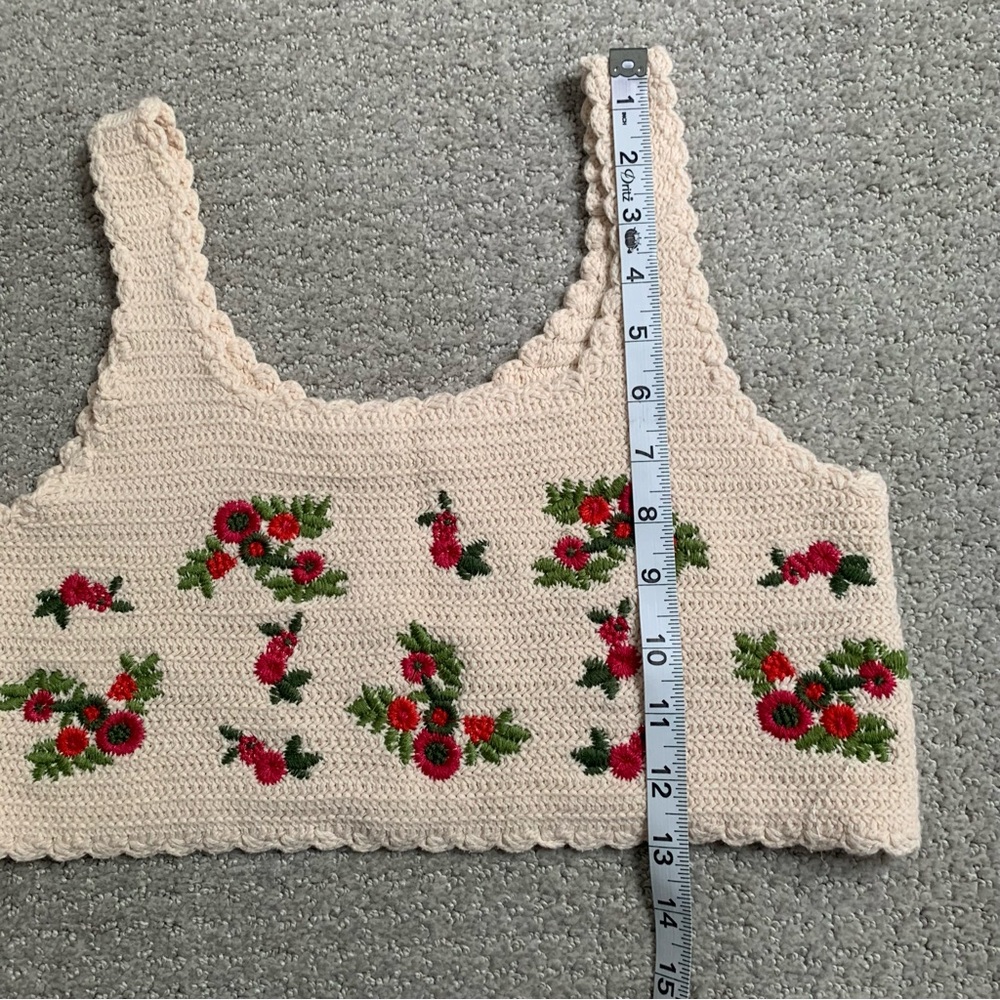 Cream Crochet Embroidered Floral Crop Bra Top Shirt Granny Core Fits XS - Picture 7 of 7